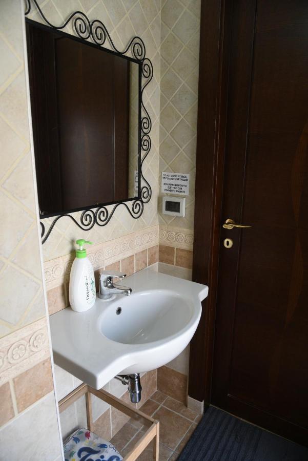 Hotel Corte Trecantaia 11 Holiday à Bari Extérieur photo