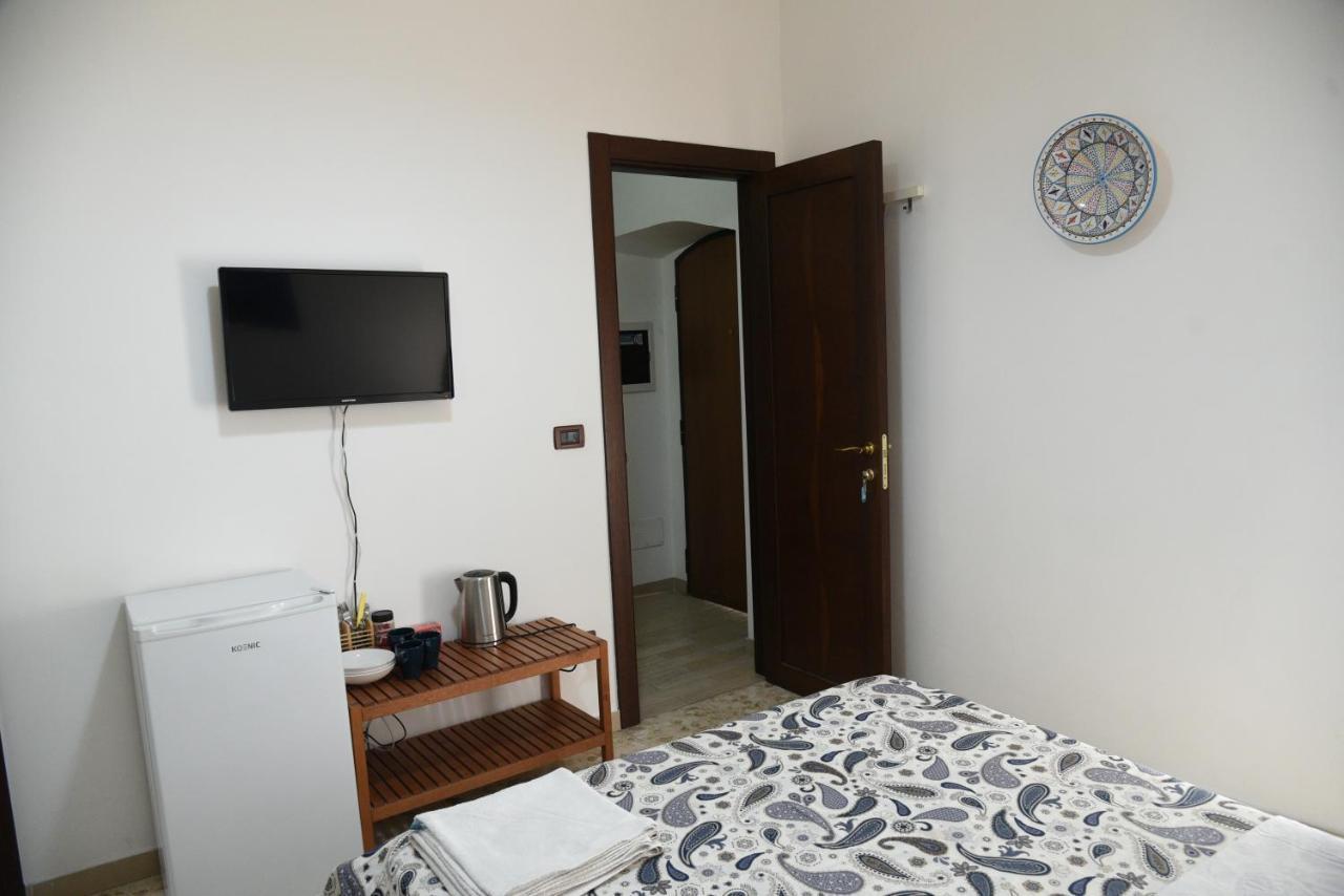 Hotel Corte Trecantaia 11 Holiday à Bari Extérieur photo